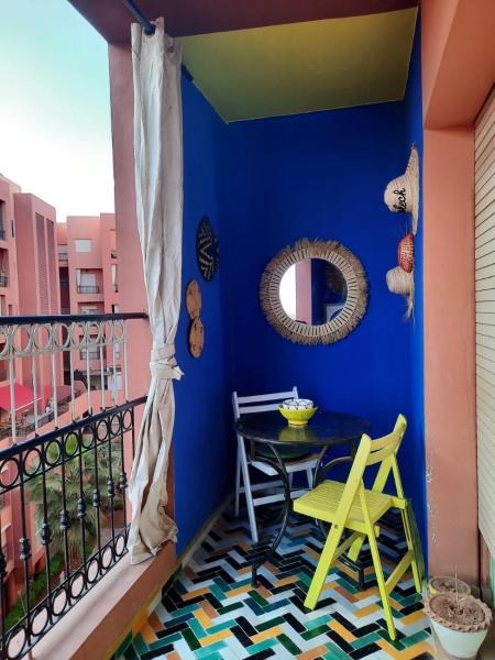 Auf dem Foto ist das Objekt Top Appartement 1 Rue Yves Saint Laurent for 1-2 Per- Touristes International in der Stadt Marrakesch zu sehen.