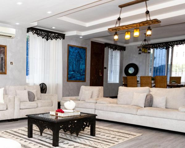 A la foto es mostra l'objecte Kichangani Beach House situat a la ciutat de Dar es Salaam.