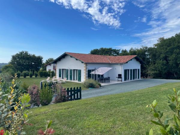Maison Familiale à Ahetze à 10 Min Des Plages - Bidart
