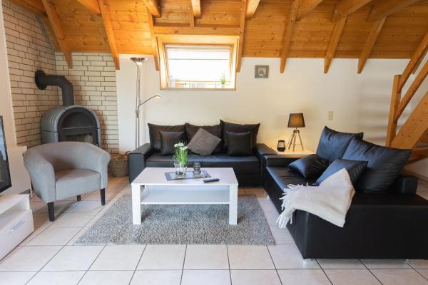 A la foto es mostra l'objecte Ferienhaus Westertill 03 situat a la ciutat de Dorum Neufeld.