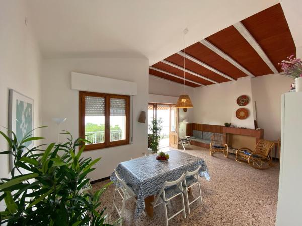 På billedet ses objektet Villa sul mare con magnifico panorama beliggende i byen Portu Maga.