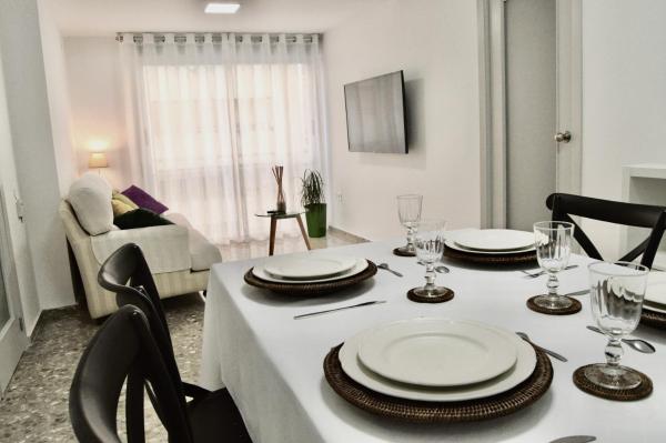 写真にはビジャレアル市にあるLight in Vila-real, piso céntrico con 3 habitacionesが写っています。