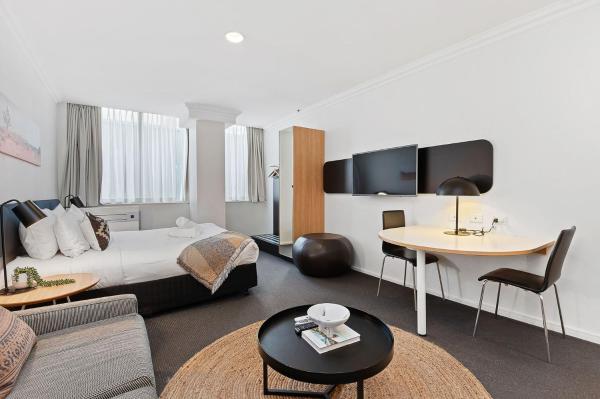 Na fotografii je vidět objekt Best Location Downtown Perth nacházející se ve městě Perth.