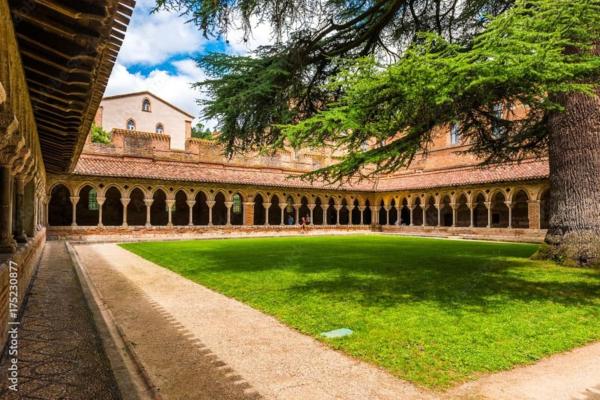 Hyper-Centre - Escale du Cloître - Netflix- en RDCの写真3