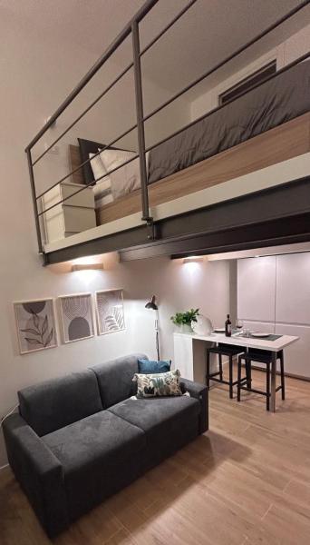 A la foto es mostra l'objecte Loft Sferra d aMare situat a la ciutat de Sferracavallo.