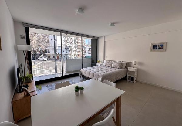 Rentup - Palermo Estudio Luminoso Con Balcon Privado Y Acceso A Piscina En Terraza Hasta 2 Huespedes - Buenos Aires