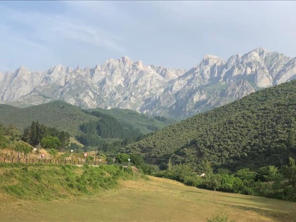 A la foto es mostra l'objecte Apartamento en Potes con vistas a los Picos de Europa situat a la ciutat de Mieses.