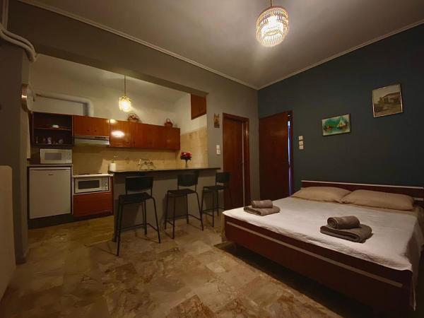 На фото показан объект Beachfront getaway, расположенный в городе Vélon.