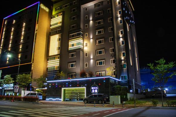 På billedet ses objektet Jade hotel beliggende i byen Ulsan.