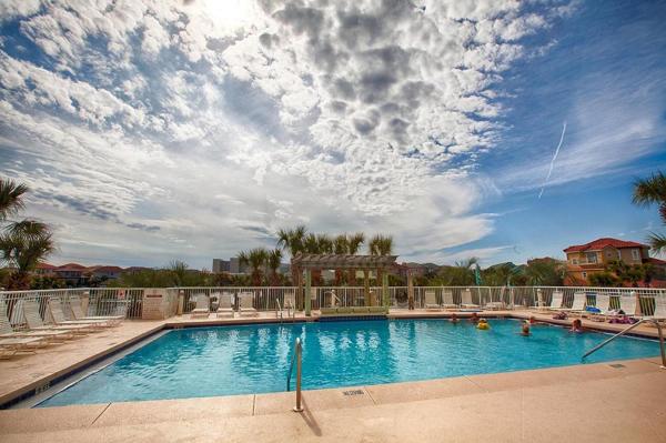 A la foto es mostra l'objecte Terrace at Pelican by Panhandle Getaways situat a la ciutat de Destin.