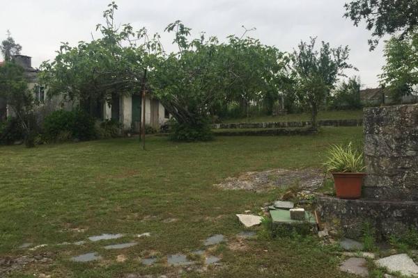 A la foto es mostra l'objecte Casa de campo en Nigrán situat a la ciutat de Nigrán.