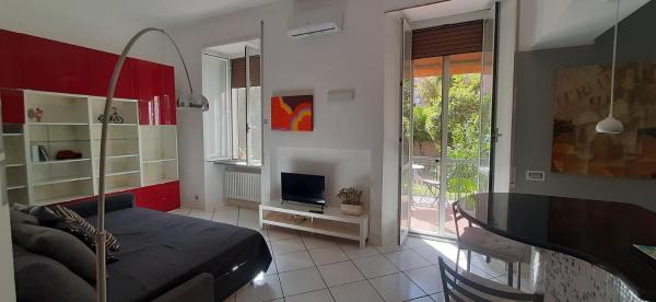 Trastevere St. Garden House, Roma