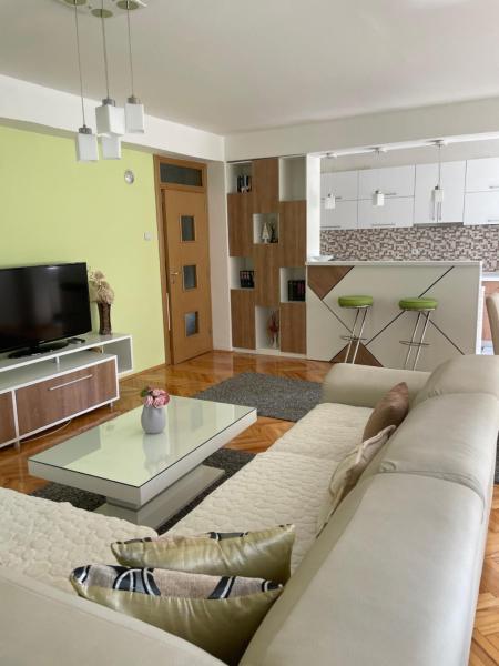 Maria Charming Apartment
