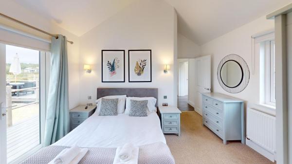 Prospect Lodge At The Bay Filey, Sleeps Up To 6, And 2 Dogs Stay For Free! - Filey
