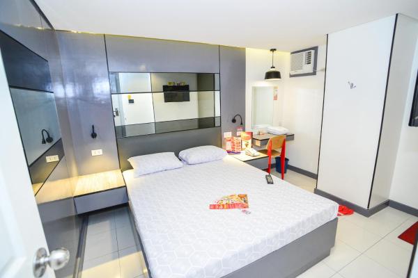 Na fotografii je vidět objekt Hotel Sogo Davao nacházející se ve městě Cabaguio.