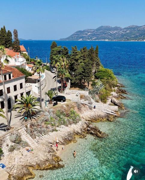 A la foto es mostra l'objecte Apartments Jasmina situat a la ciutat de Korčula.