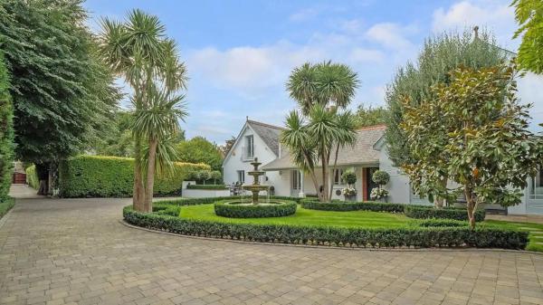 En la foto se muestra el objeto Eton Oasis ubicado en la ciudad de Datchet.