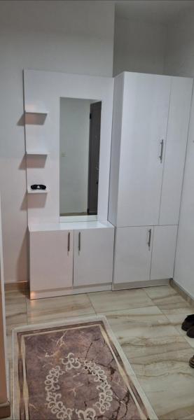 A la foto es mostra l'objecte Bekim situat a la ciutat de Struga.