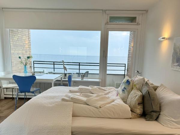 A la foto es mostra l'objecte Strandliebe situat a la ciutat de Dikjendeel.
