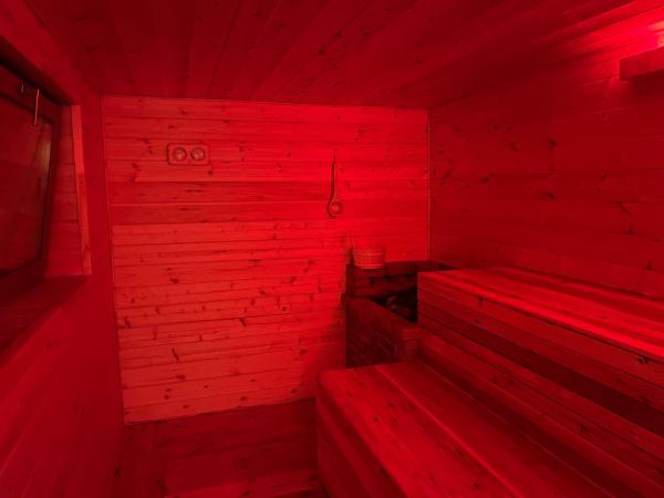 Na foto é possível ver o objeto Cabana de lux Valeni Stanisoara localizado na cidade de Valea Moldovei.
