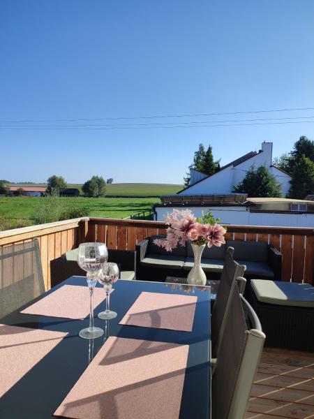 A la foto es mostra l'objecte Ferienwohnung Weitblick situat a la ciutat de Röhrmoos.