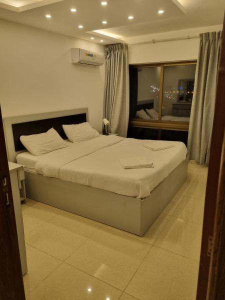 På billedet ses objektet 2bedroom aprt at 7th circle f-r1 beliggende i byen Amman.