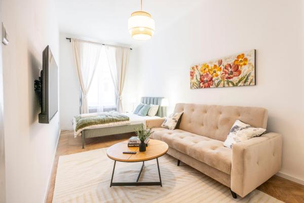 Charming & Cozy Central Apartment in the King Street, Budapest