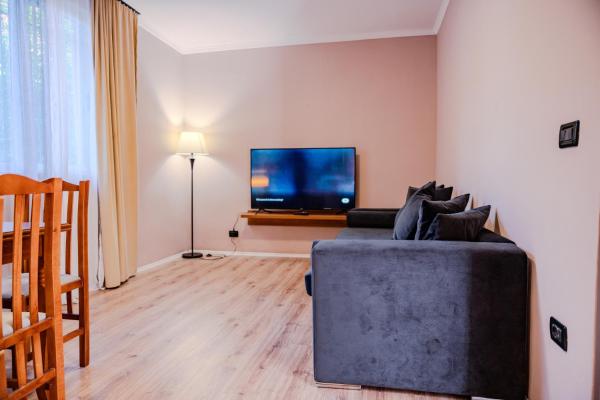 Bejart Apartment 5, Tirana