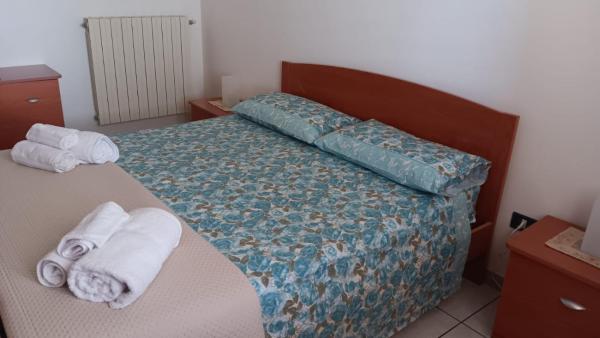 A la foto es mostra l'objecte SWEET Apartment situat a la ciutat de Monteiasi.