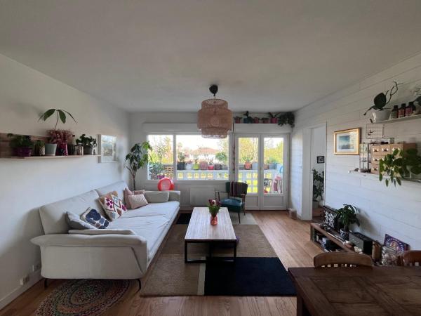 A la foto es mostra l'objecte Appartement lumineux et calme situat a la ciutat de Anglet.