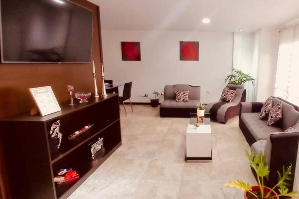 Nella foto è visibile l'oggetto Elegante departamento en el corazón de Cuenca situato nella città di Cuenca.