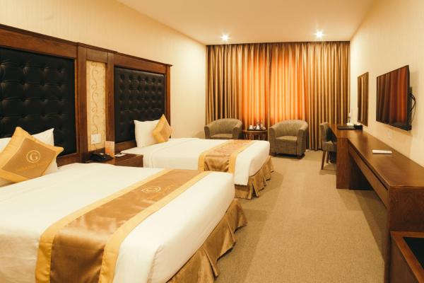 Na fotografii je vidět objekt Grand Móng Cái Hotel nacházející se ve městě Ðong Thon.