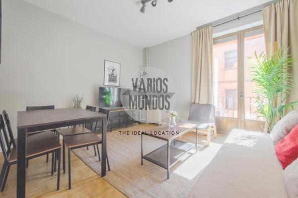 Amplio y Centrico Apt para 9pax en La Latina, Madrid