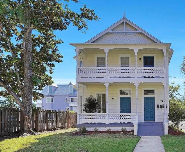 A la foto es mostra l'objecte Cedar Street Retreat - Unit D situat a la ciutat de St. Augustine.