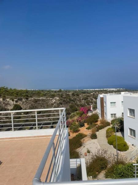 Στη φωτογραφία φαίνεται το αντικείμενο Sunset View Penthouse Apartment 2 Bedrooms Tatlisu που βρίσκεται στην πόλη Ακανθού.