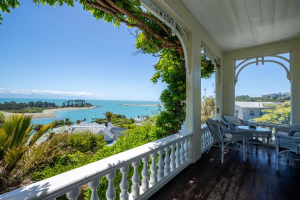 A la foto es mostra l'objecte Abel Abode - Te Whare Rangi situat a la ciutat de Nelson.