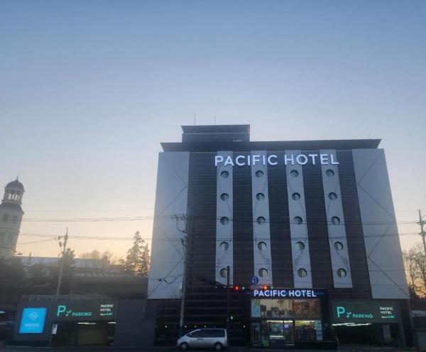 Kuvassa näkyy kohde Seesun Hotel Gimpo Airport, joka sijaitsee kaupungissa Pakkosi.