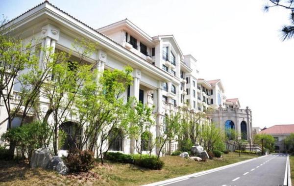 På bildet vises objektet Country Garden Phoenix Hotel Shenyang som ligger i byen Shenyang.