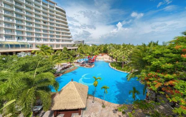 Na fotografii je vidět objekt Grand Soluxe Hotel and Resort Sanya nacházející se ve městě Tianyazhen.