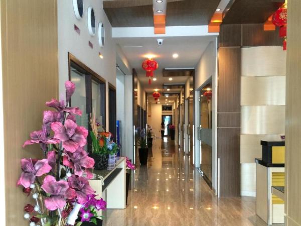照片显示了位于Sibengkok市的Hotel D' CaLia Tarakan物件。