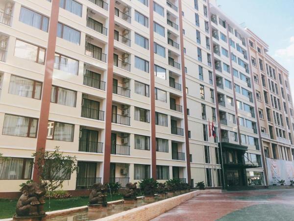 Sky City Hotel, Ban Phôn Khéng