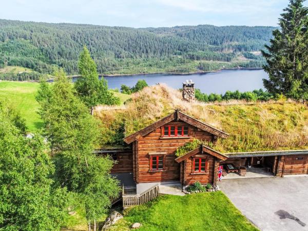 Na fotografii je vidět objekt Chalet Lindefjeldbu by Interhome nacházející se ve městě Svindal.
