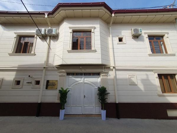 På billedet ses objektet Shaxboz Guest House beliggende i byen Samarkand.
