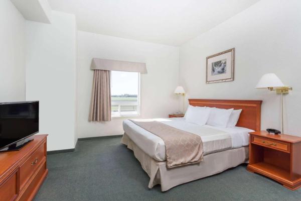 Photo 5 : Super 8 by Wyndham Dauphin