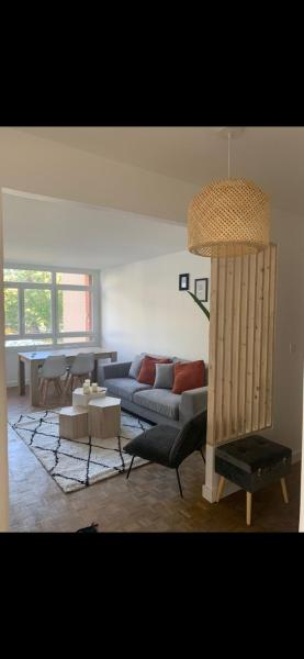 A la foto es mostra l'objecte Charmant appartement au calme situat a la ciutat de Maisons-Laffitte.