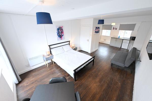Centrally located flat in Leicester Square, London