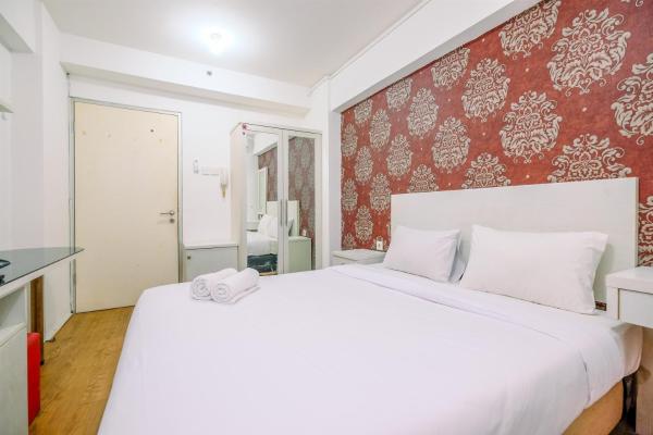 Homey and Fully Furnished Studio at Green Bay Pluit Apartment By Travelio, Dżakarta