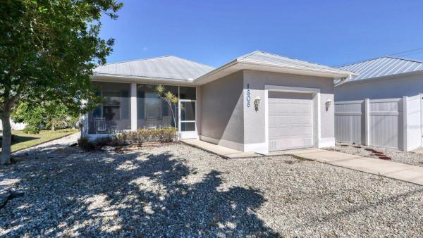 Salty Sea Breeze - Manasota Key, FL