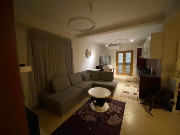 På bildet vises objektet Choco apartment som ligger i byen Librazhd.