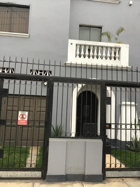 A la foto es mostra l'objecte Hernandez suites Suite203 situat a la ciutat de Lima.